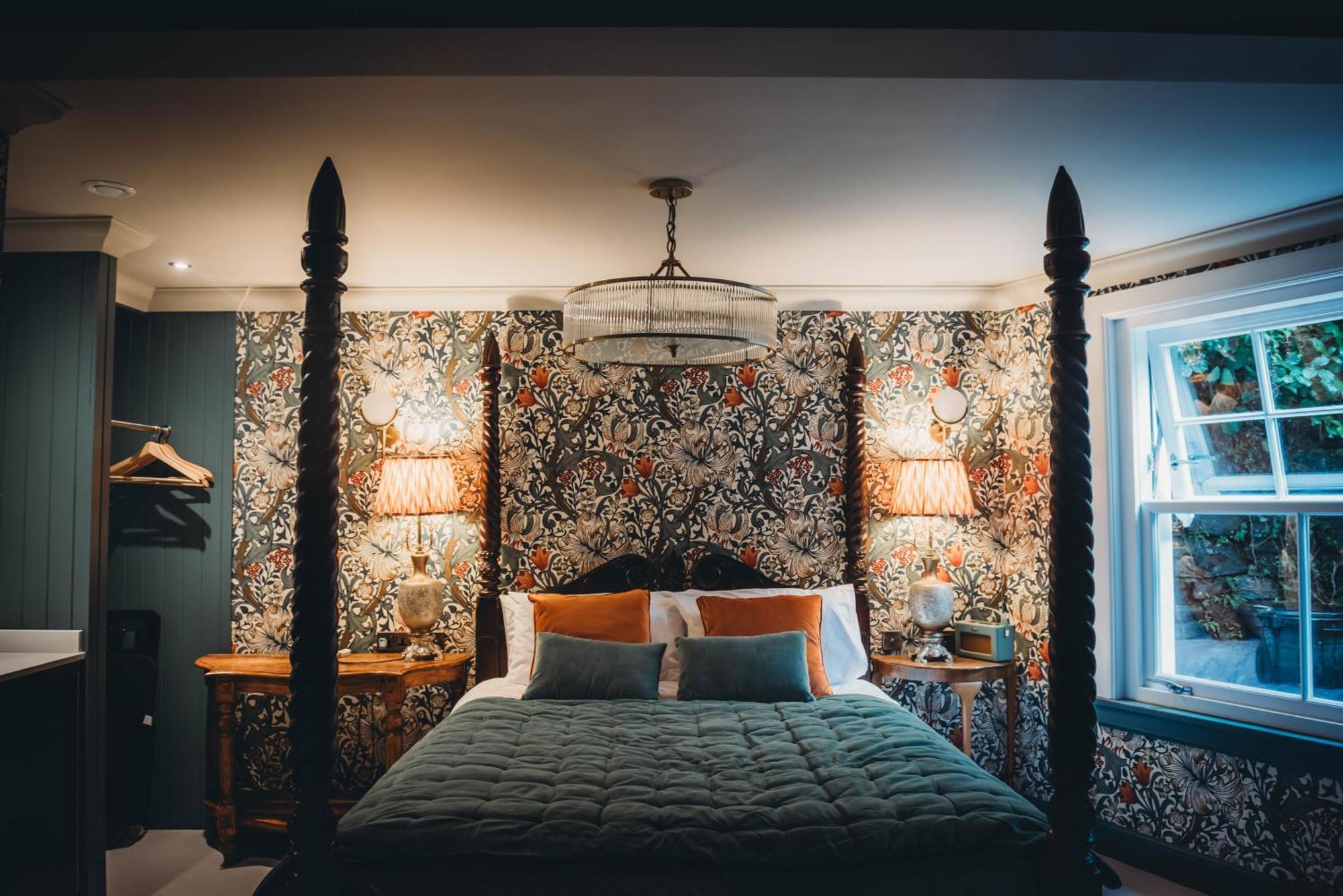 Roslyn House Hotel Tobermory Kültér fotó